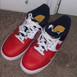 Nike airforces size 5 kids!